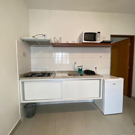 Vila Lorenzi & Apartamentos Ubatuba Exteriör bild