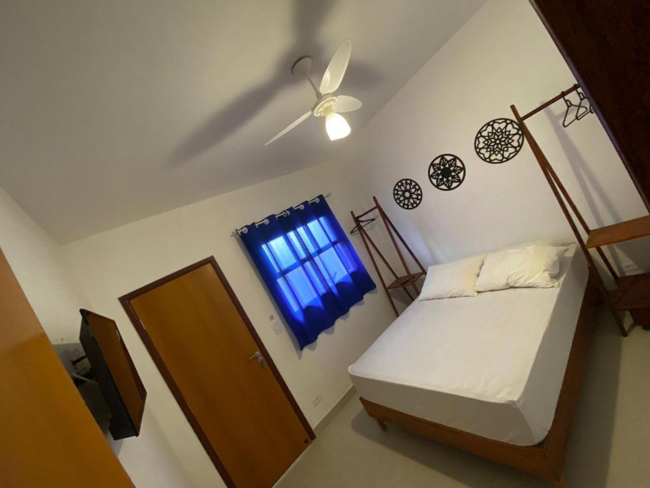 Vila Lorenzi & Apartamentos Ubatuba Exteriör bild